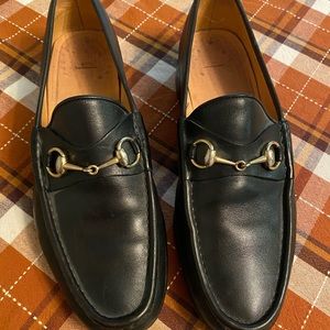 Gucci mens horse bit loafers